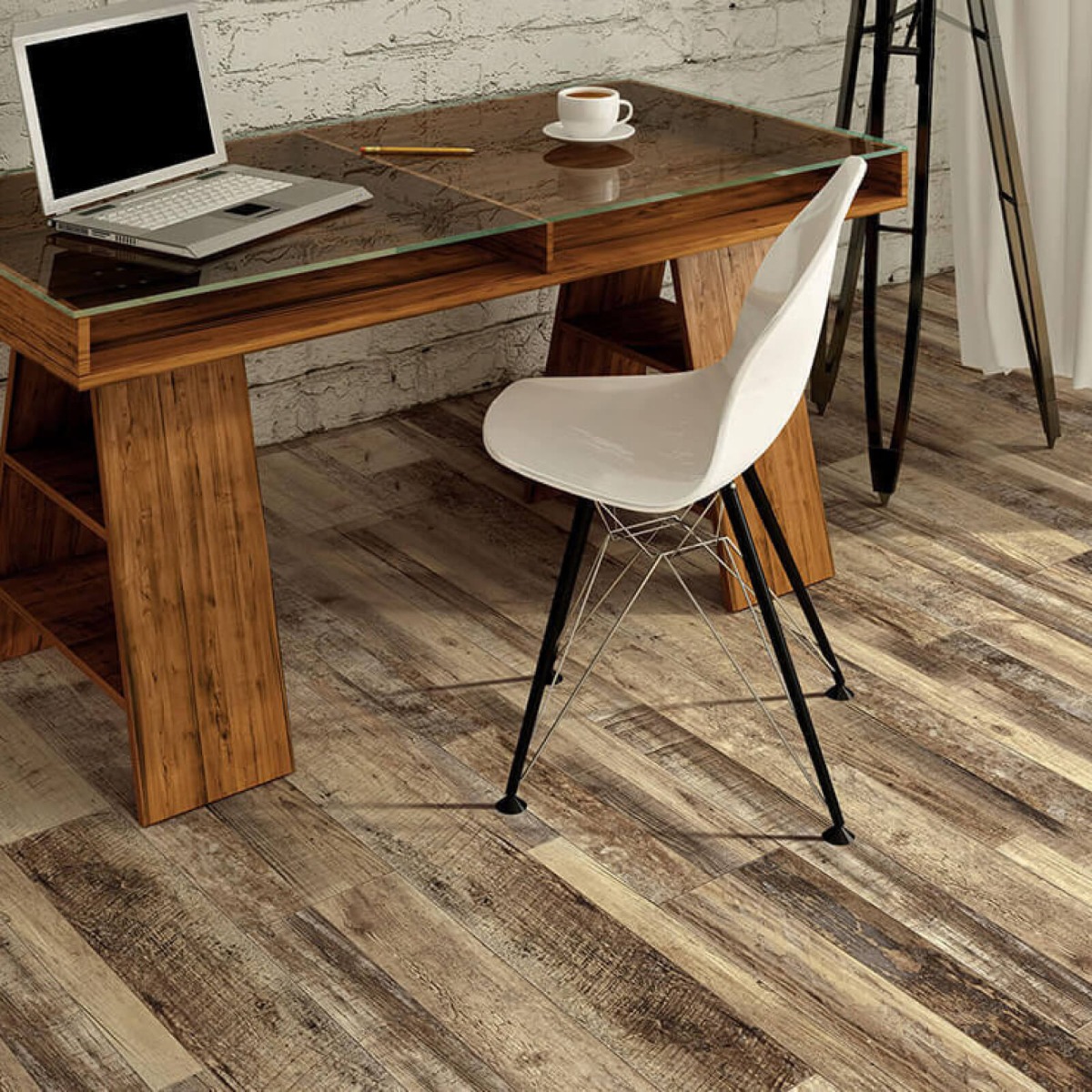 Laminate flooring vs. luxury vinyl flooring