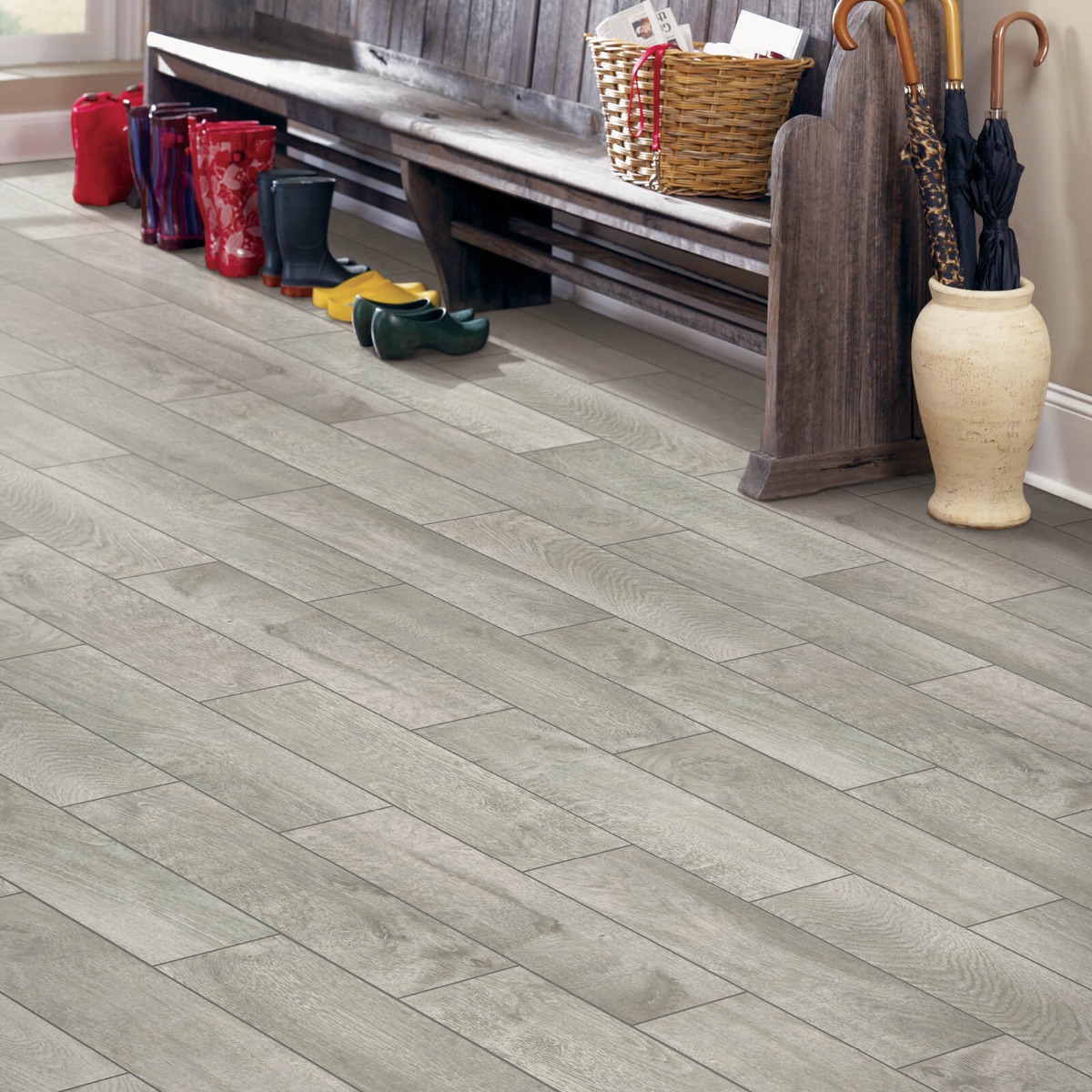 Madison Creek Light Charcoal tile